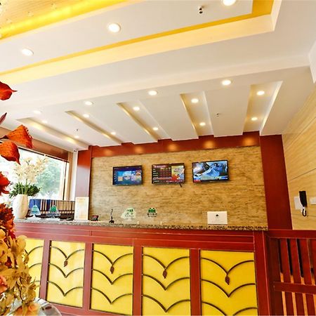 Greentree Inn Zhejiang Taizhou Tiantai Bus Station Express Hotel Экстерьер фото