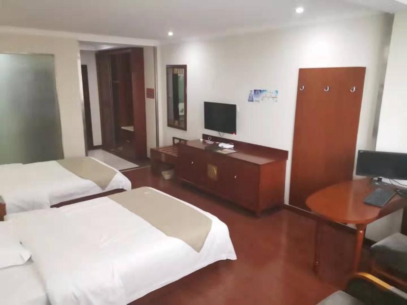 Greentree Inn Zhejiang Taizhou Tiantai Bus Station Express Hotel Экстерьер фото