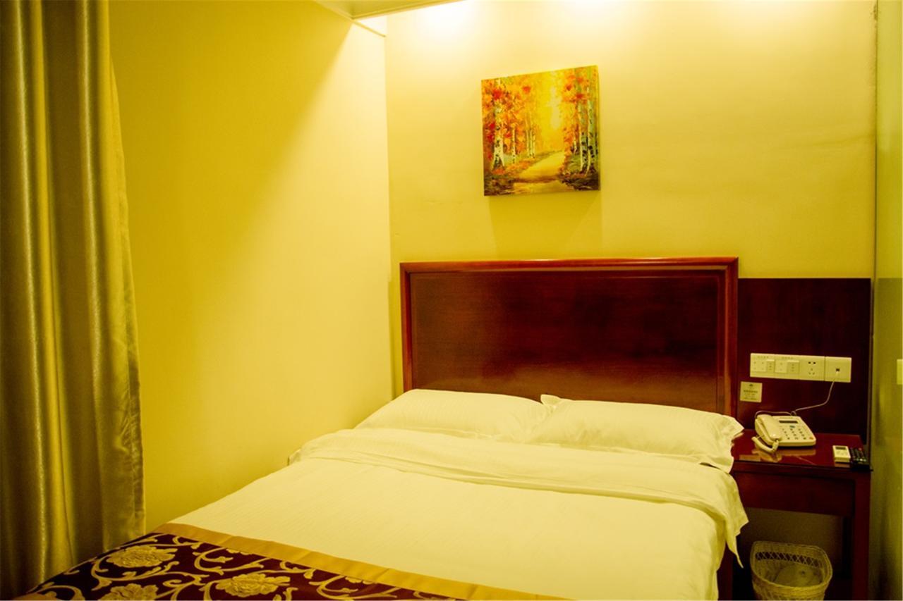 Greentree Inn Zhejiang Taizhou Tiantai Bus Station Express Hotel Экстерьер фото