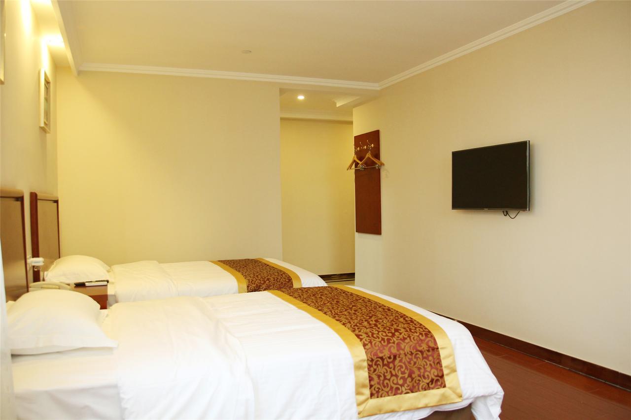 Greentree Inn Zhejiang Taizhou Tiantai Bus Station Express Hotel Экстерьер фото