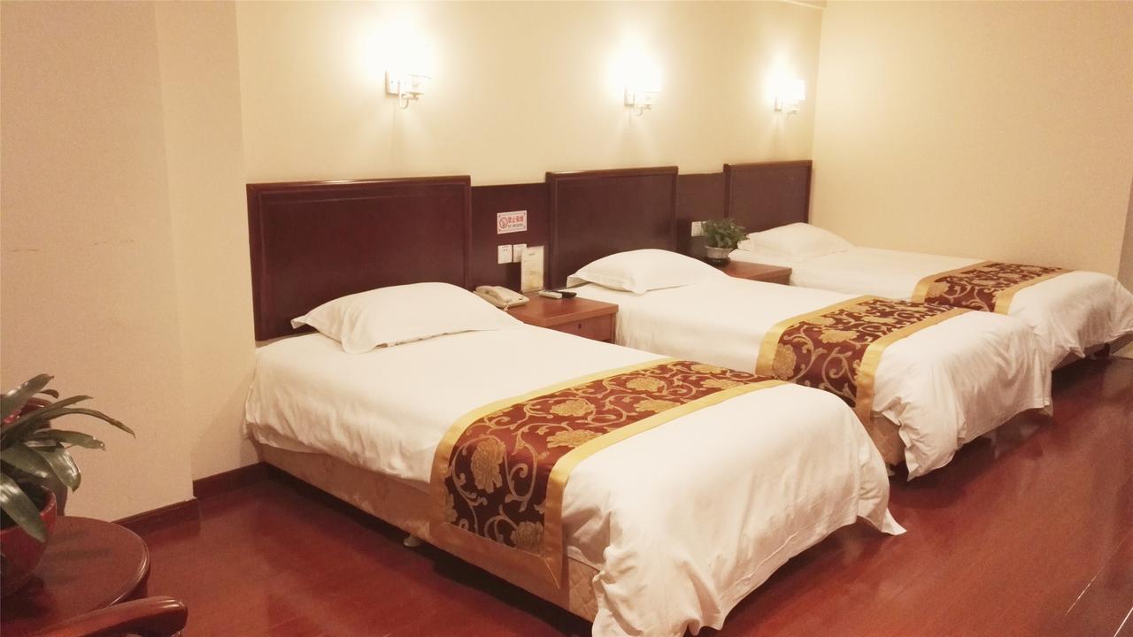 Greentree Inn Zhejiang Taizhou Tiantai Bus Station Express Hotel Экстерьер фото