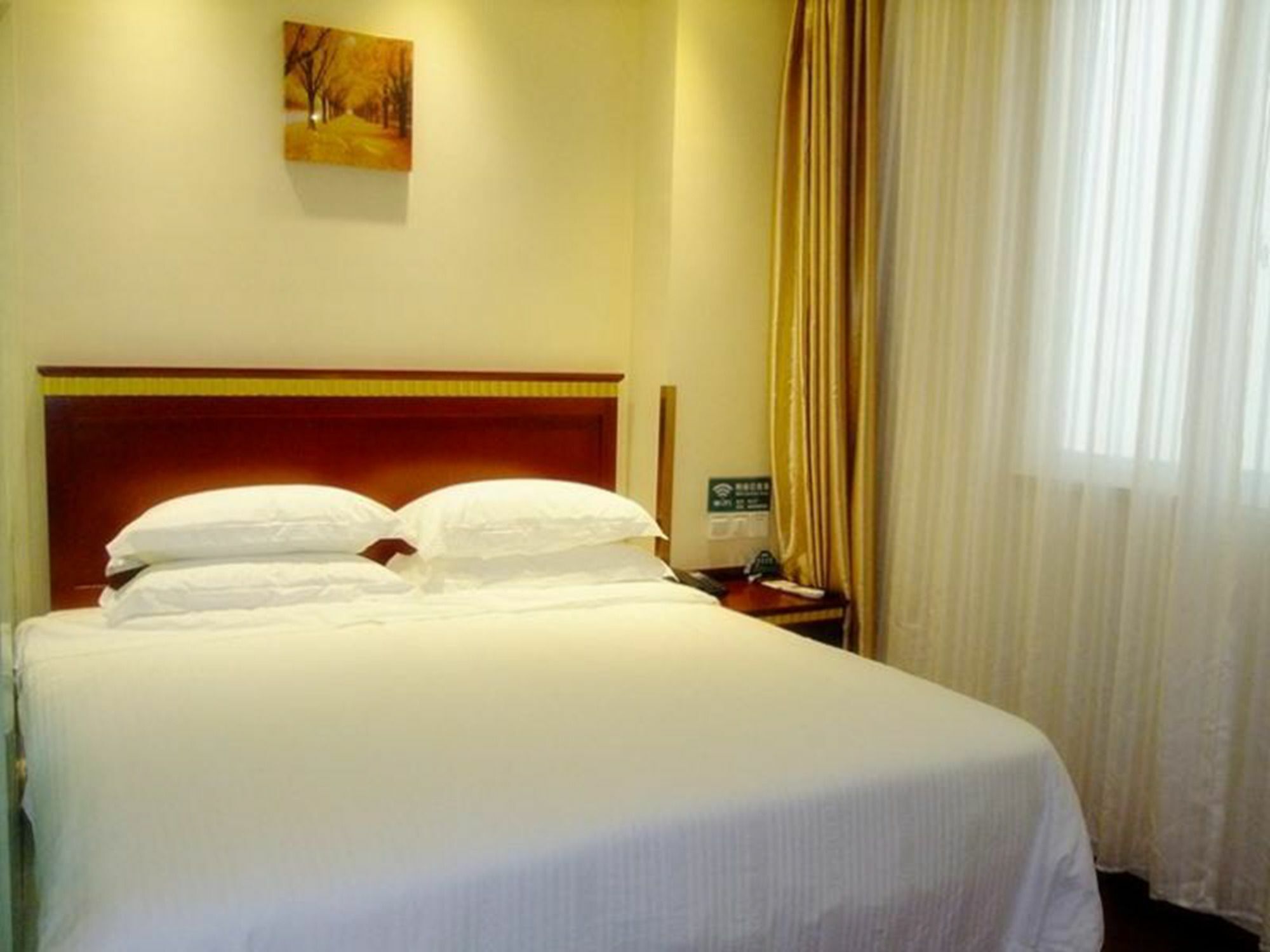 Greentree Inn Zhejiang Taizhou Tiantai Bus Station Express Hotel Экстерьер фото